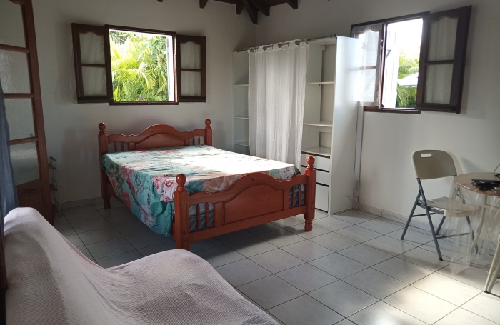 MAISON T1 (meubl&eacute;e) - 24.84 m2 - 97160 LE MOULE