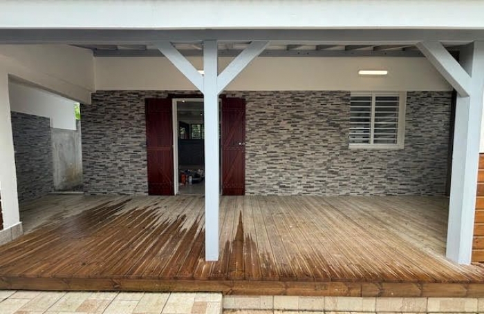 Location Appartement 60m&sup2; 3 pièces Sainte Anne