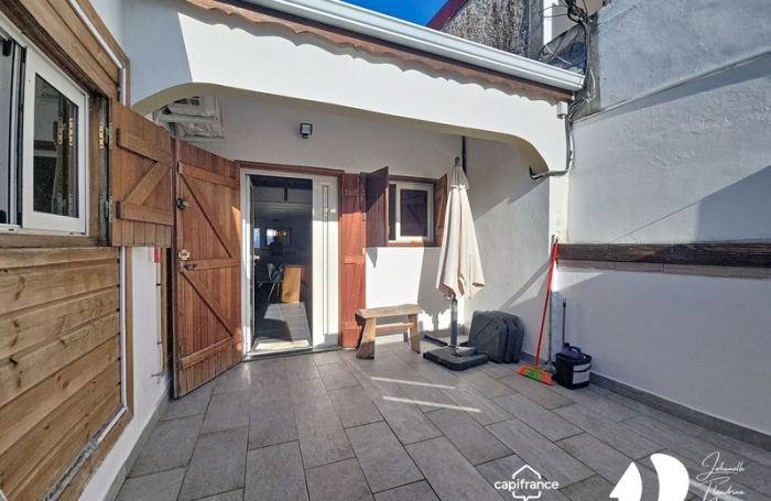 Location Maison 91m&sup2; 5 pièces Les Abymes