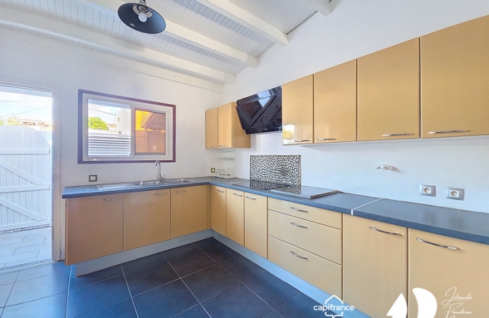 Location Maison 91m&sup2; 5 pièces Les Abymes