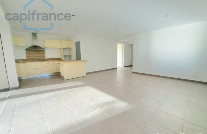Vente Maison 111m&sup2; 4 pièces Lamentin