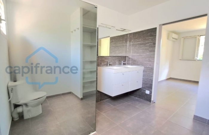 Vente Maison 111m&sup2; 4 pièces Lamentin