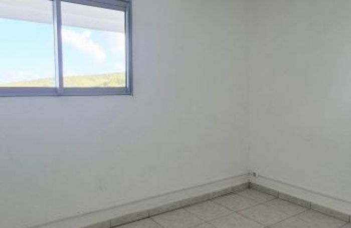 Location Appartement 62m&sup2; 3 pièces Pointe-Noire