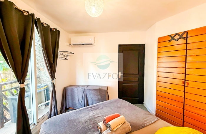 Appartement meubl&eacute; T3 Front de mer 64m2 piscine