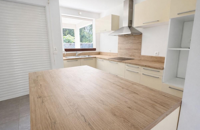 Vente Maison 108.72m&sup2; 4 pièces Lamentin