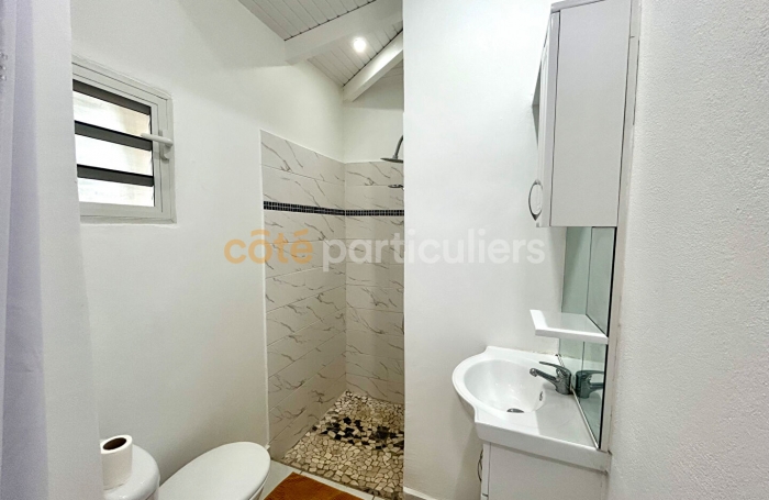 Vente Maison 91m&sup2; 5 pi&egrave;ces Sainte Rose