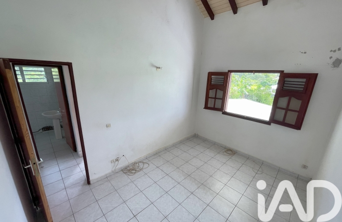 Vente Divers 117m&sup2; 5 pièces Petit-Canal