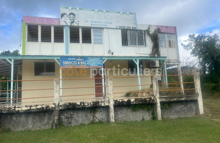 Location Local commercial 29.44m&sup2; Gosier