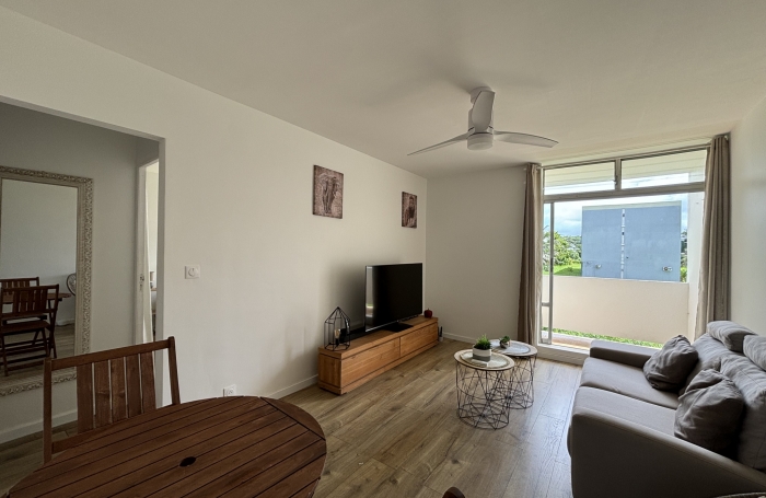 Magnifique Appartement moderne de trois pi&egrave;ces meubl&eacute; aux Abymes - LONGFORT IMMOBILIER