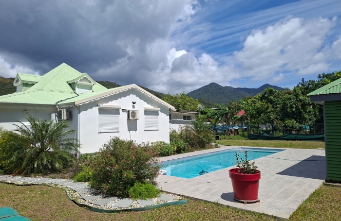 Maison avec piscine  150 m2  Pointe-Noire