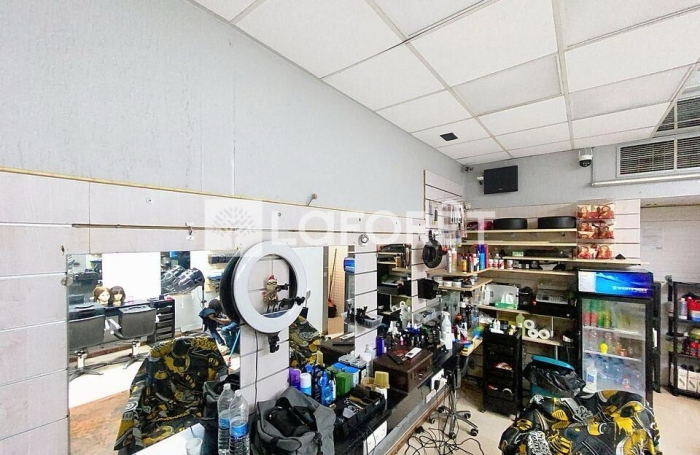 Vente Local commercial 