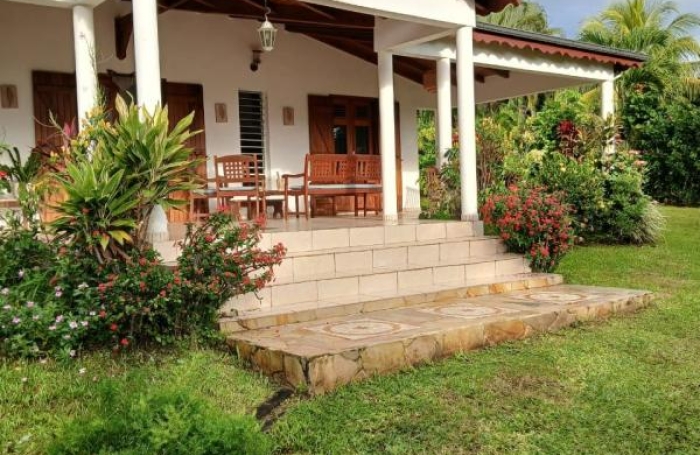 Vente Maison 82.4m&sup2; 3 pièces Sainte Rose