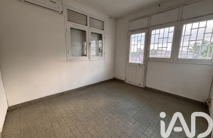 Vente Maison 193m&sup2; 8 pièces Sainte Rose