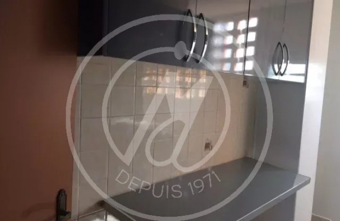 Location Appartement 90m&sup2; 4 pièces Les Abymes