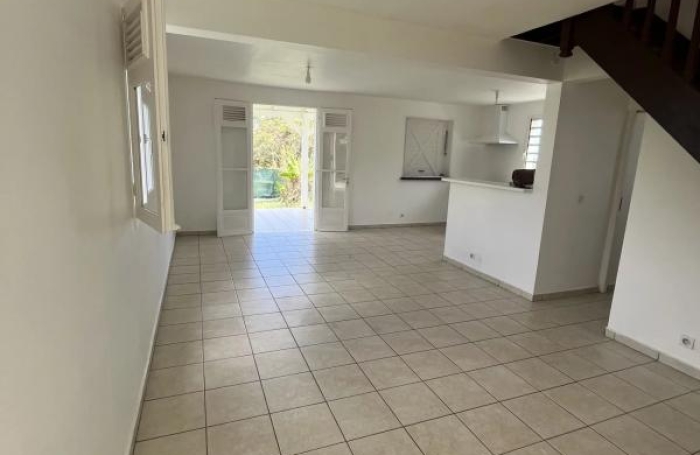 Vente Maison 85m&sup2; 4 pièces Sainte Rose