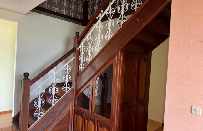 Vente Maison 220.84m&sup2; 6 pièces Deshaies