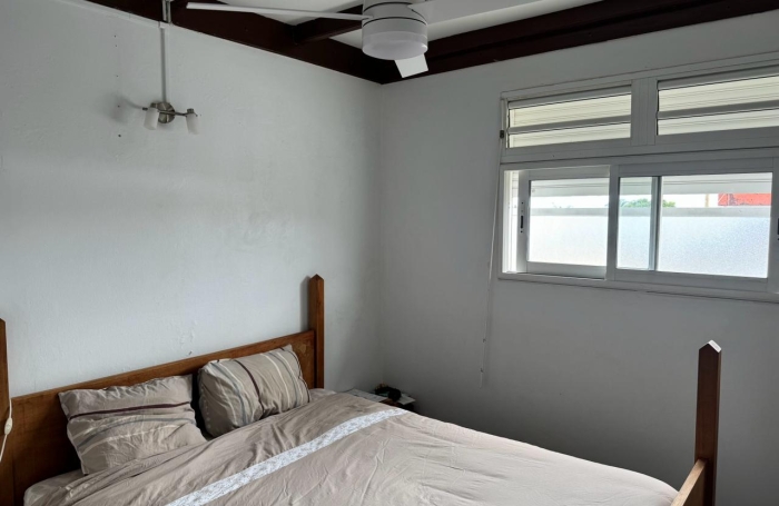 SAINT CLAUDE - Lot de 2 appartement T3 - Id&eacute;al investisseur