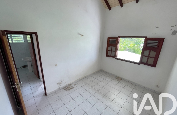 Vente Divers 117m&sup2; 5 pièces Petit-Canal