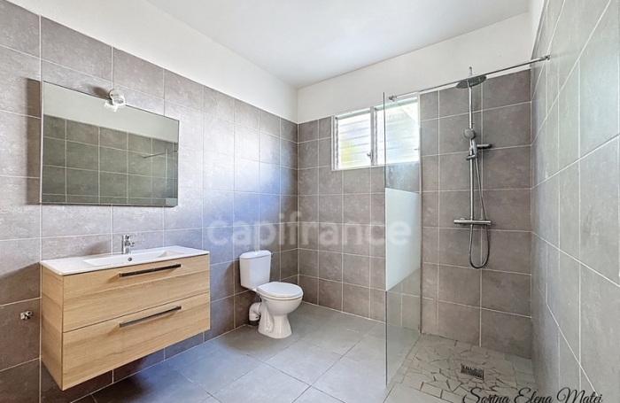 Vente Maison 105m&sup2; 4 pièces Gosier