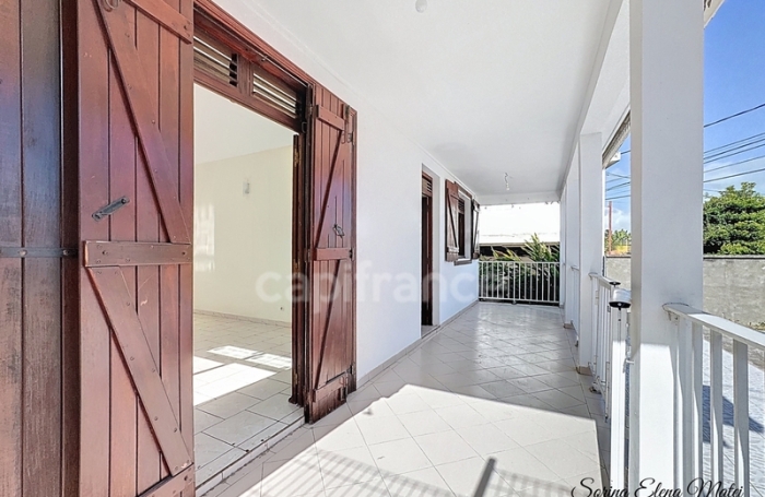 Vente Maison 105m&sup2; 4 pièces Gosier