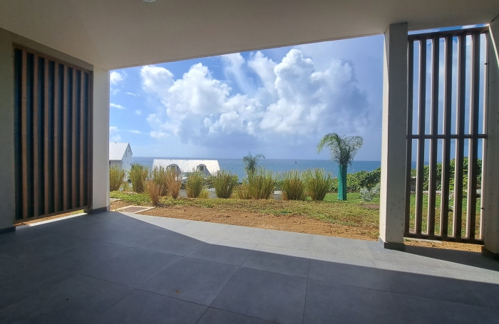 &Agrave; louer   Appartement T3 non meubl&eacute; en rez-de-chauss&eacute;e   R&eacute;sidence s&eacute;curis&eacute;e avec vue mer