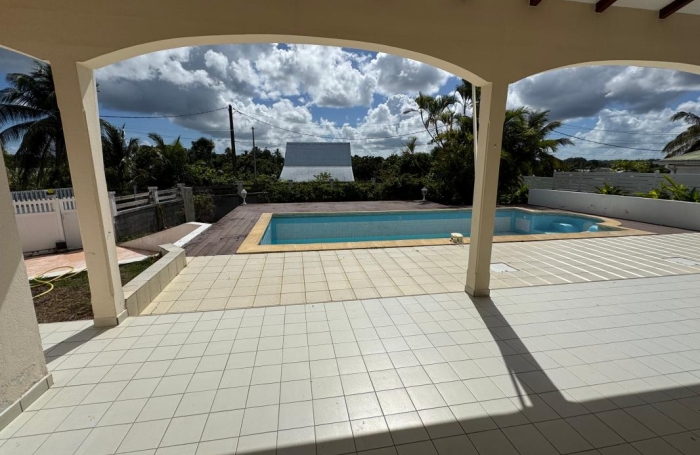 Vente Maison 110m&sup2; 5 pièces Morne &agrave; l'eau