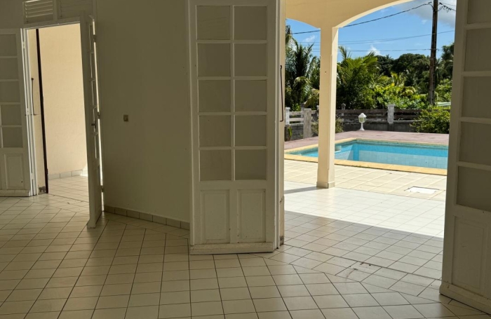 Vente Maison 110m&sup2; 5 pièces Morne &agrave; l'eau