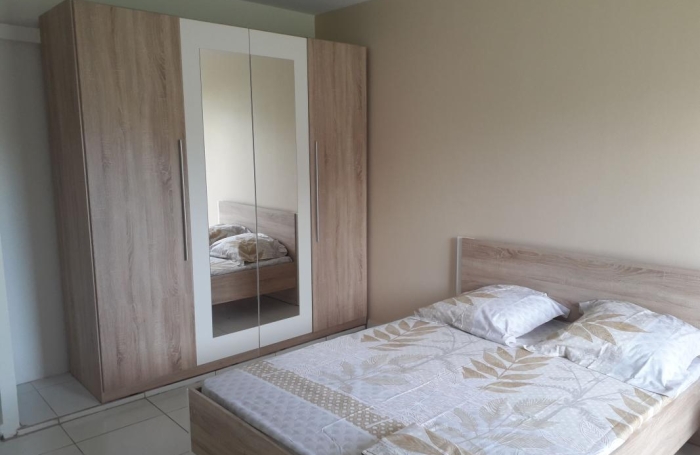 Location Appartement 80m&sup2; 3 pièces Les Abymes