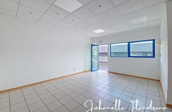 Location Local commercial 41m&sup2; 1 pièce Petit-Bourg