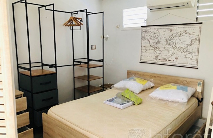 Location Appartement 30m&sup2; 1 pi&egrave;ce Saint Fran&ccedil;ois