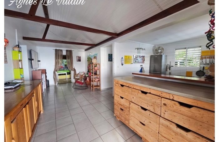 Vente Maison 76m&sup2; 4 pièces Bouillante