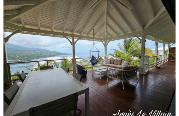 Vente Maison 89m&sup2; 4 pièces Bouillante