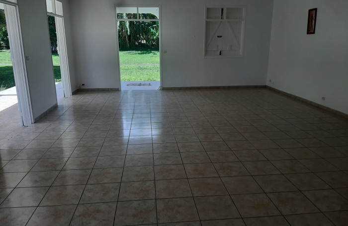 Villa T5 avec piscine