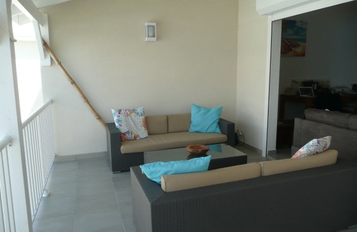 Vue mer | Piscine | Terrasse couverte -Villa T4 au Poirier, Bouillante