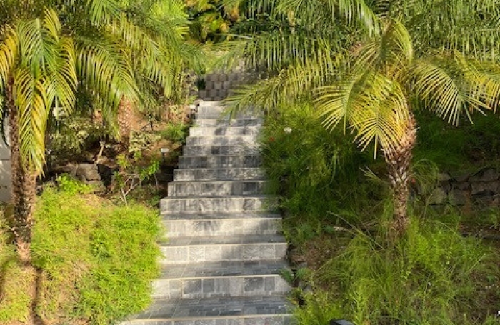 Vue mer | Piscine | Terrasse couverte -Villa T4 au Poirier, Bouillante