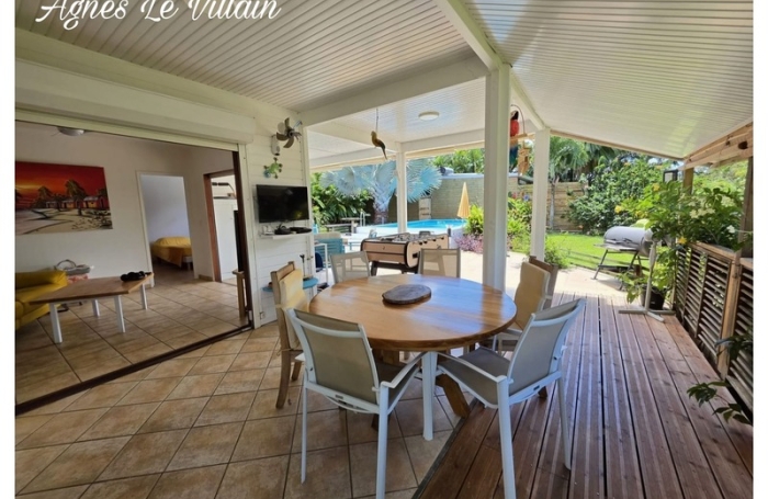 Vente Maison 108m&sup2; 6 pièces Pointe-Noire