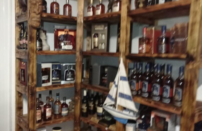 Vente Local commercial 311m&sup2; Pointe-Noire