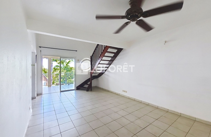 Vente Appartement 56.62m&sup2; 3 pi&egrave;ces Petit-Bourg