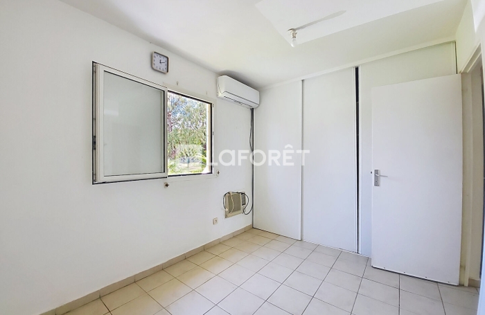 Vente Appartement 56.62m&sup2; 3 pi&egrave;ces Petit-Bourg