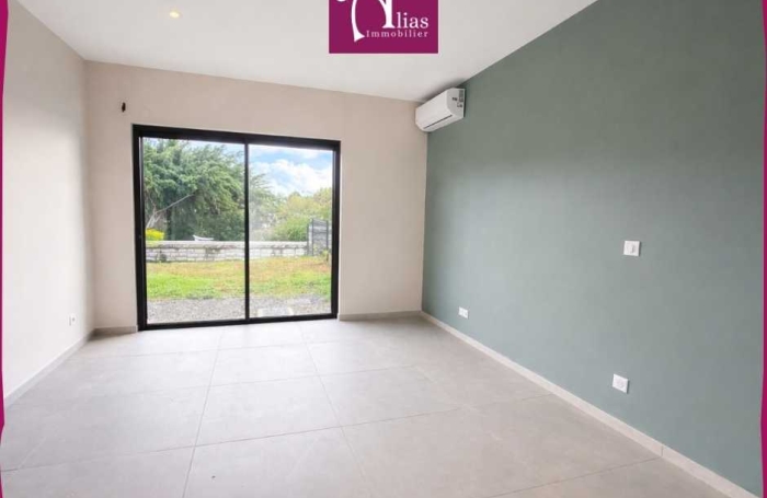 Duplex F4 Luxe &agrave; Louer Saint-Fran&ccedil;ois   Vue Golf, Piscine & Entretien Inclus | Le Green