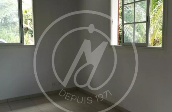 Location Maison 117m&sup2; 4 pièces Les Abymes