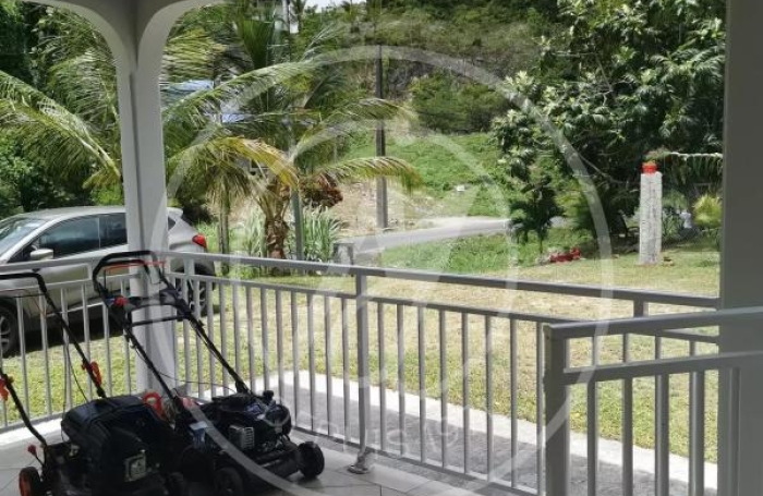 Location Maison 117m&sup2; 4 pièces Les Abymes