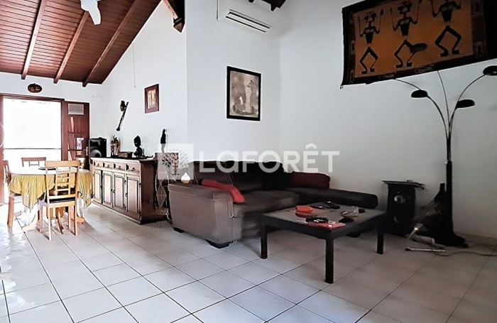Vente Maison 90.75m&sup2; 4 pi&egrave;ces Lamentin