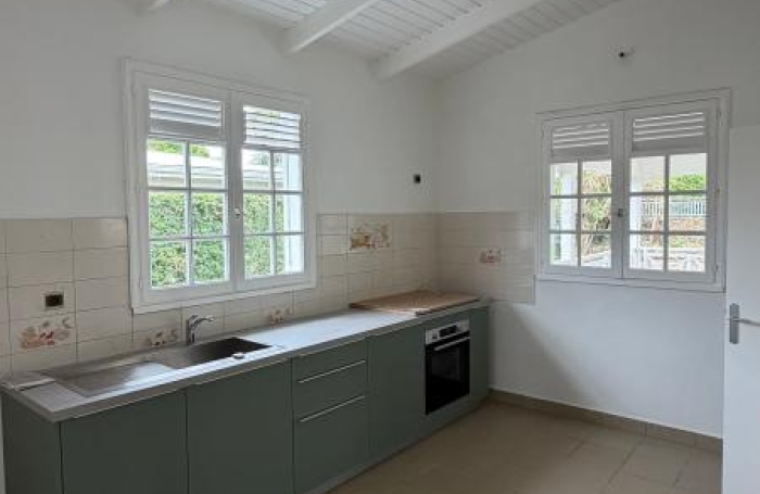 Location Maison 180m&sup2; 5 pièces Baie Mahault