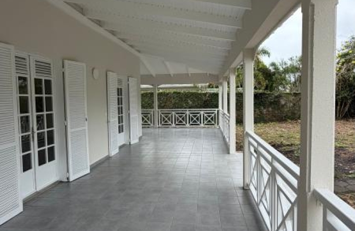 Location Maison 180m&sup2; 5 pièces Baie Mahault