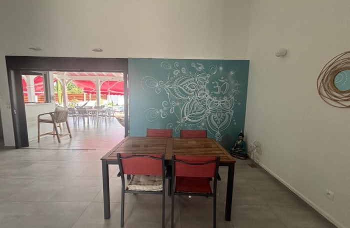 Location Maison 174m&sup2; 5 pièces Saint Fran&ccedil;ois