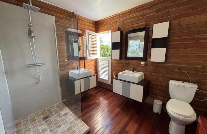 Location Maison 110m&sup2; 5 pièces Sainte Anne