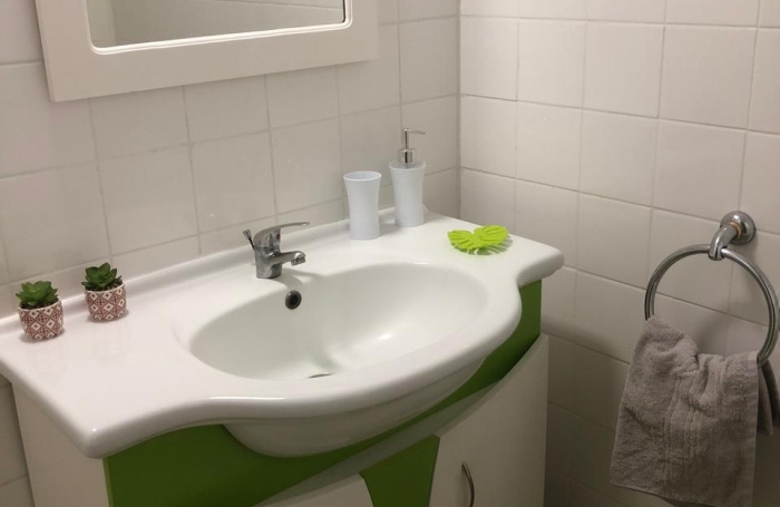 STUDIO MEUBLE EMPLACEMENT PRIVILEGIE