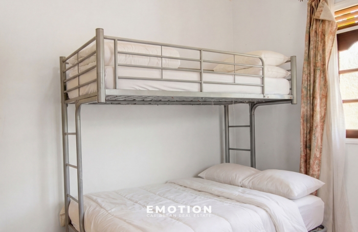 Maison T3 - 90 m2 + 37 m2 de terrasses couvertes + Garage 47 m2 - Gosier