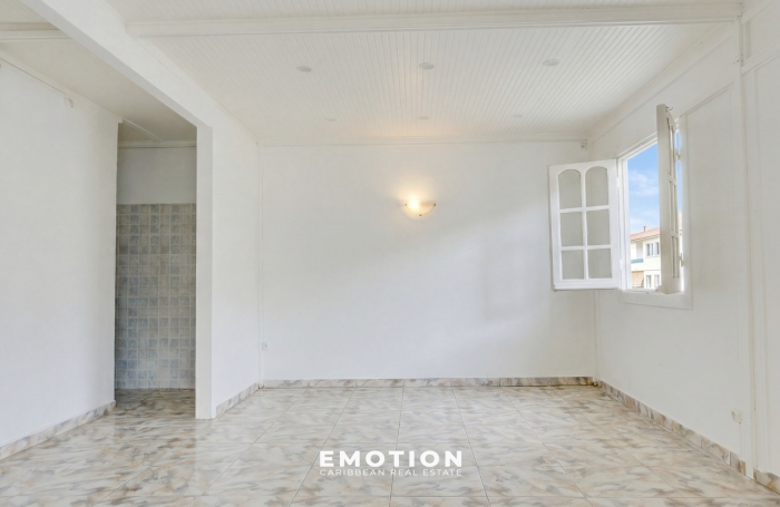 Maison Mitoyenne de 136 m2 - CAPESTERRE BELLE EAU